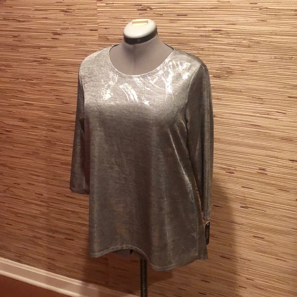 Zac & Rachel Top - Picture 3 of 6